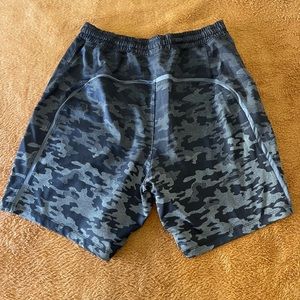Lululemon Camo Shorts size M